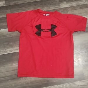 Under Armour Red and  Black Logo T Shirt Size Youth Medium Short Sleeve